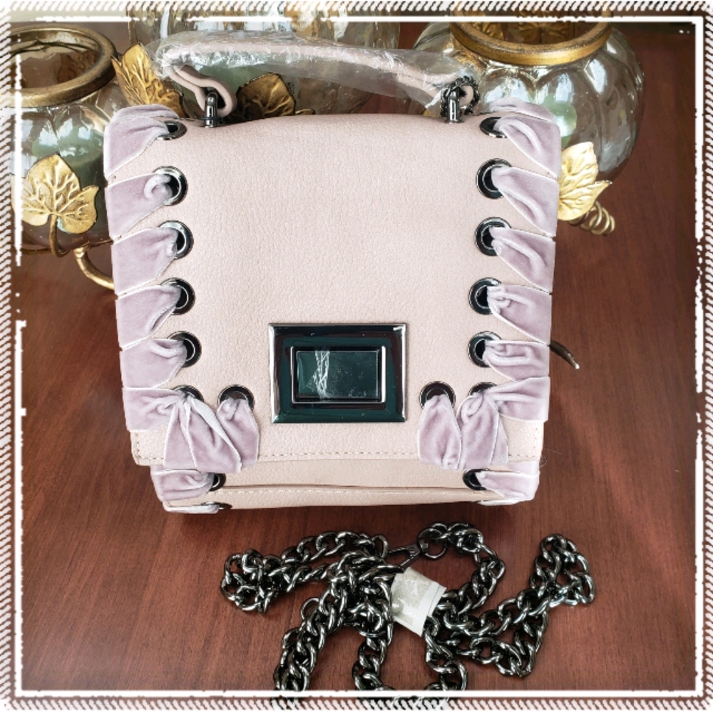 NWT  Pink / Lavender Ribbon Trim Bag